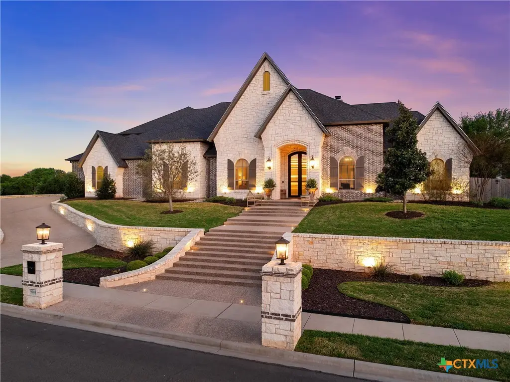 9010 Canyon Trail, McGregor, TX 76657 - Image #1