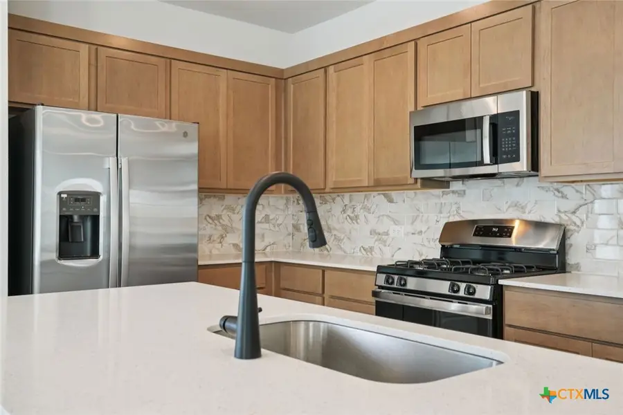 3732 Canby Oak Bluff, Seguin, TX 78155 - Image #3