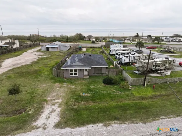 2142 Sailboat Drive, Port Lavaca, TX 77979