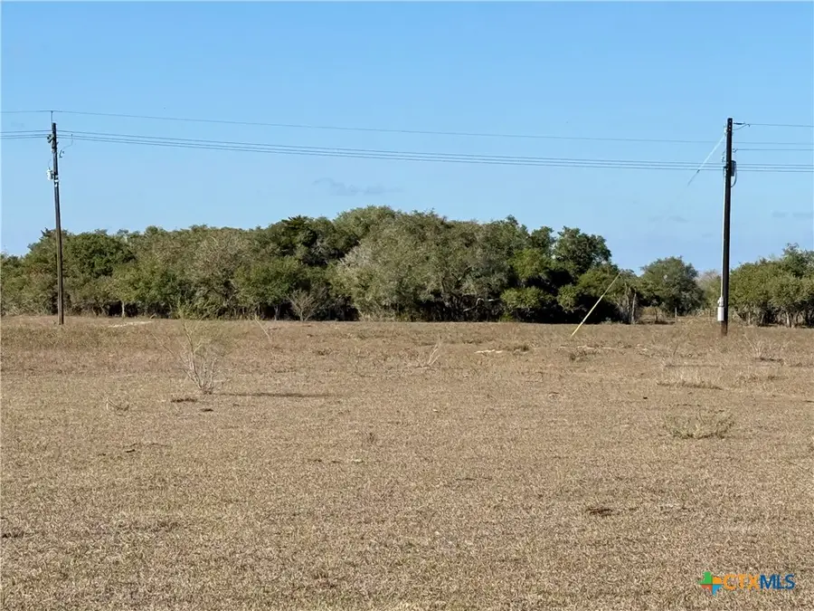 2995 Fordtran Road, Yoakum, TX 77995 - Image #3