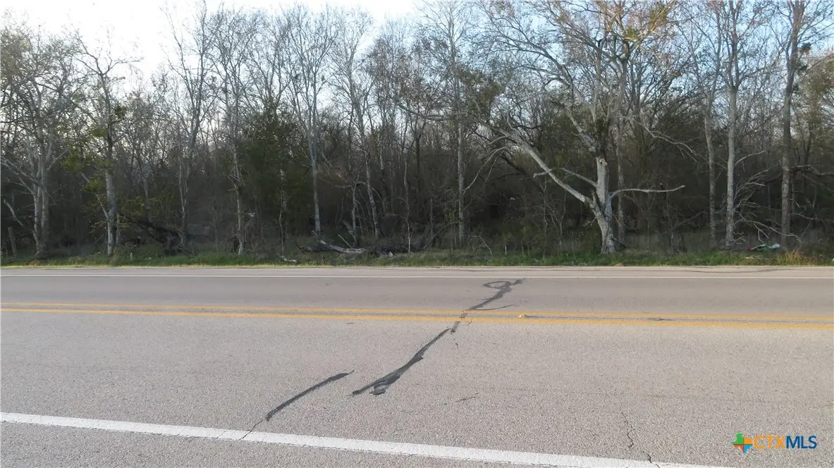 000 W Main, Edna, TX 77957 - Image #1