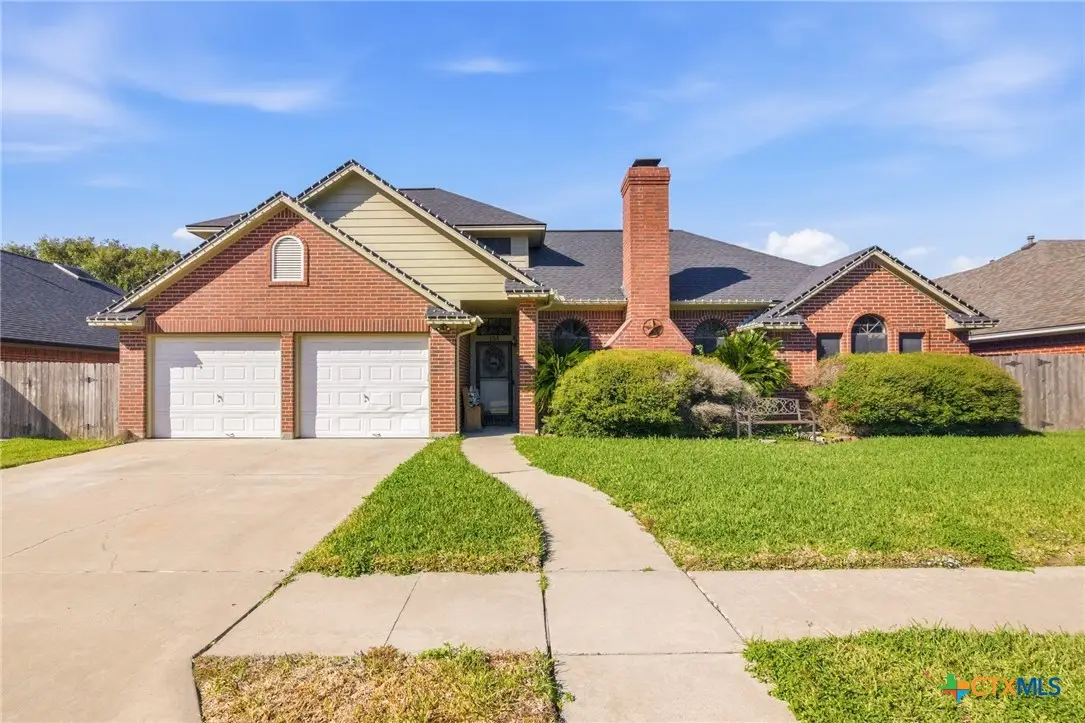 408 Cherrystone Circle, Victoria, TX 77904 - Image #1