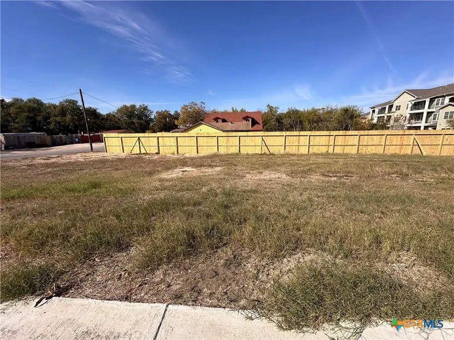 295 S West End Avenue, New Braunfels, TX 78130 - #2