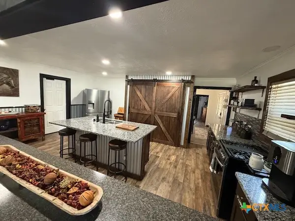 202 Clark Street, Yoakum, TX 77995