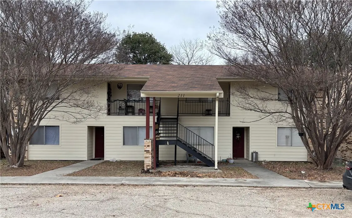 211 W Cardinal Lane, Harker Heights, TX 76548 - Image #1