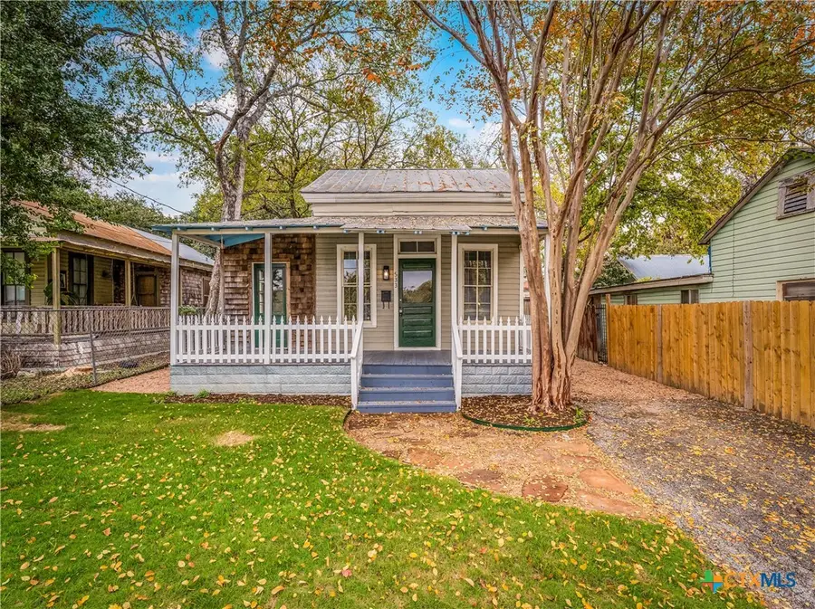 533 W Bridge Street, New Braunfels, TX 78130 - Image #3