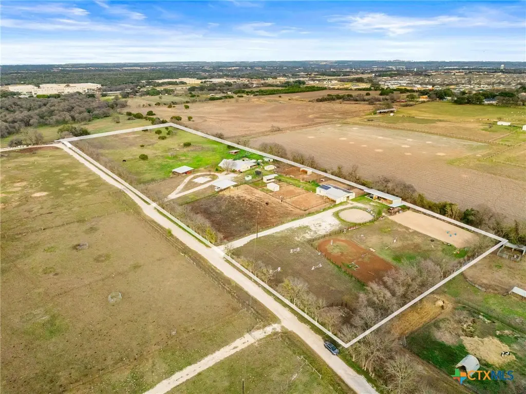 2700 Auction Barn Rd, Belton, TX 76513 - #1