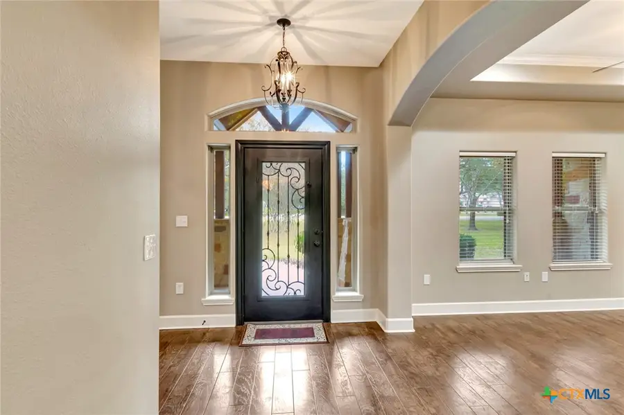 249 Post Oak Bend, Inez, TX 77968 - Image #3