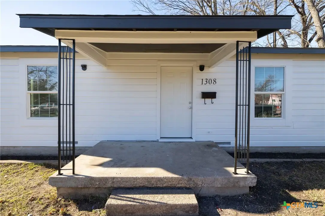 1308 S 45th Street, Temple, TX 76504 - #1