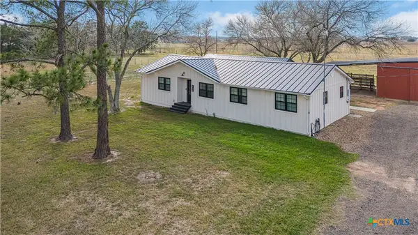 Address Withheld By Seller, Yoakum, TX 77995