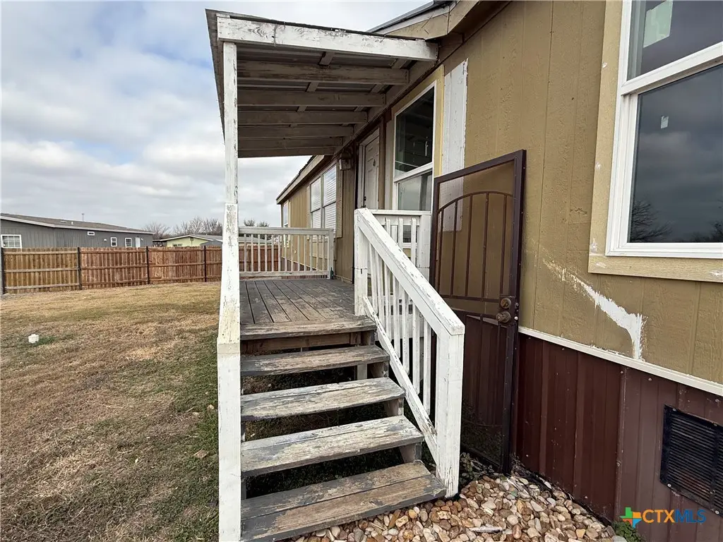 109 Cross Meadow Cove, Hutto, TX 78634 - Image #1