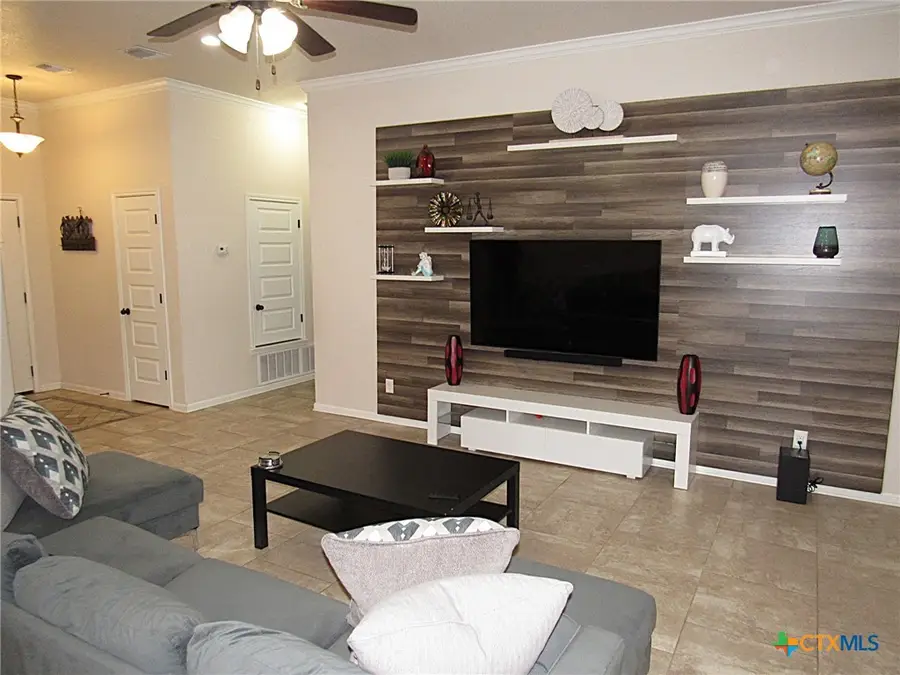 301 Dober Street, Nolanville, TX 76559 - Image #2