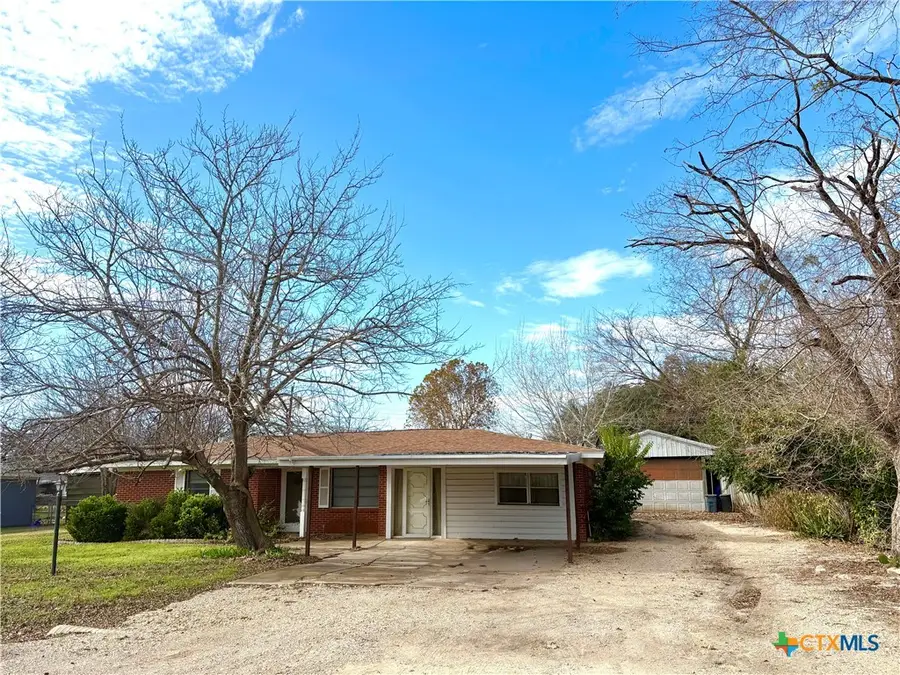 106 N 1st Street, Little River Academy, TX 76554 - Image #2