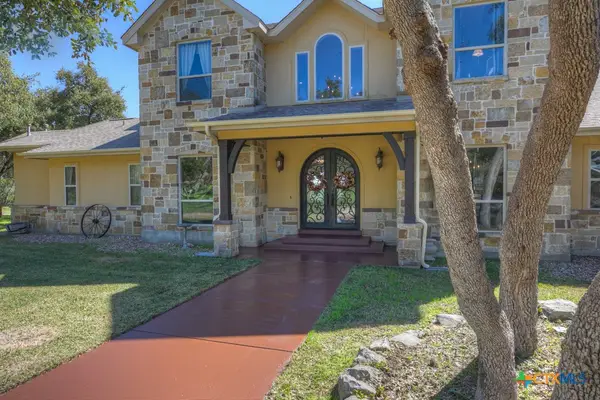 1262 Elm Creek Road, New Braunfels, TX 78132