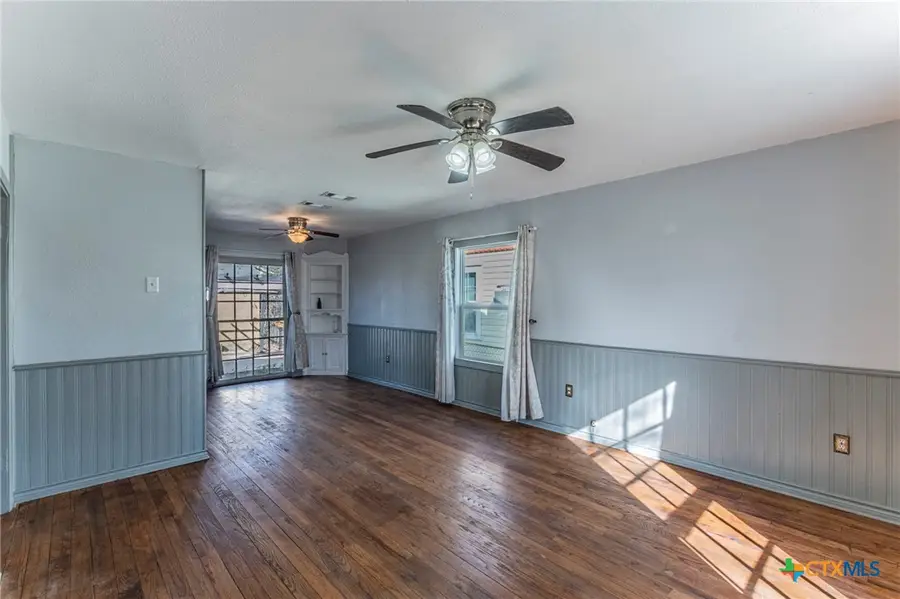 1418 S 3rd Street, Temple, TX 76504 - Image #2