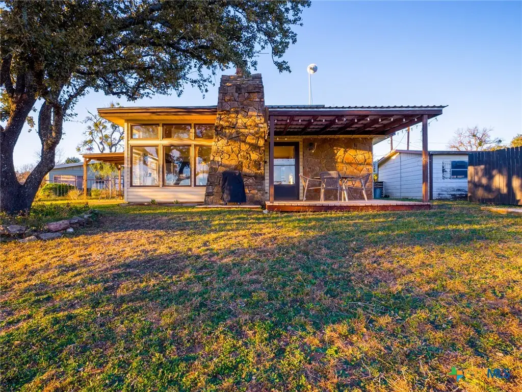 309 S Oak Lane, Burnet, TX 78611 - #1