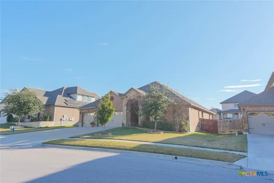 2304 Grosseto Court, Harker Heights, TX 76548 - Image #2