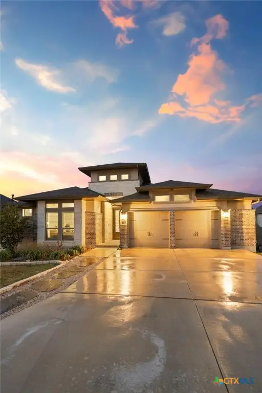 422 Bridle Trail, New Braunfels, TX 78132