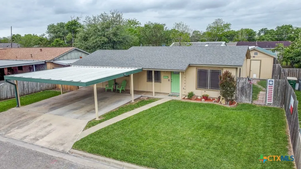 2812 Curlew Street, Victoria, TX 77901 - Image #1