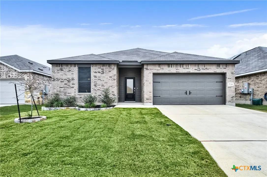 8944 Turkey Creek, Seguin, TX 78155 - Image #1