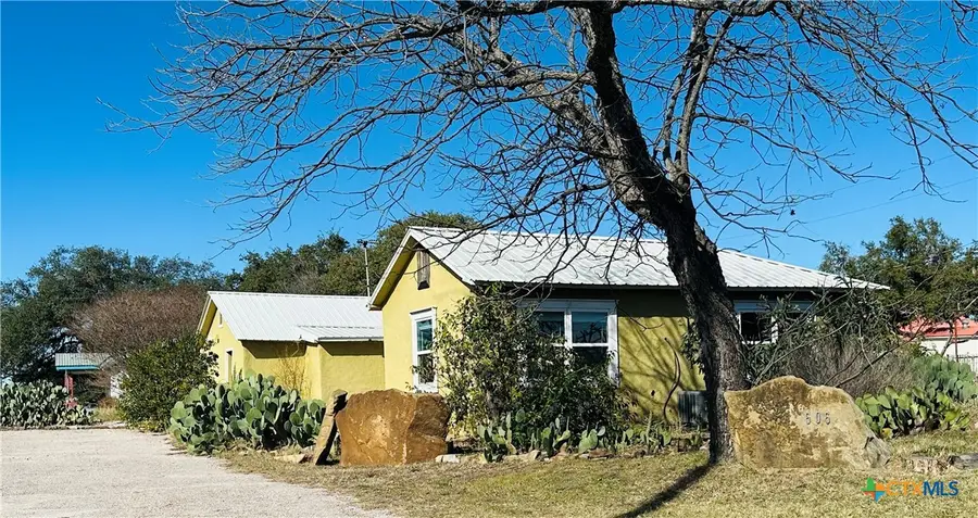 505 S 4th Street, Lometa, TX 76853 - Image #2