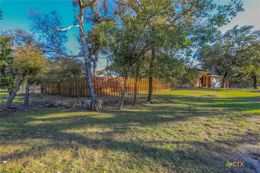 17 S Archer, Morgans Point Resort, TX 76513 - Image #2
