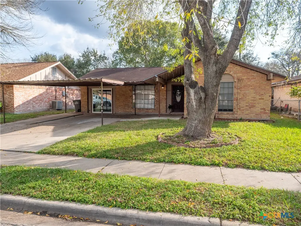 3303 Flamingo Drive, Victoria, TX 77901 - Image #1