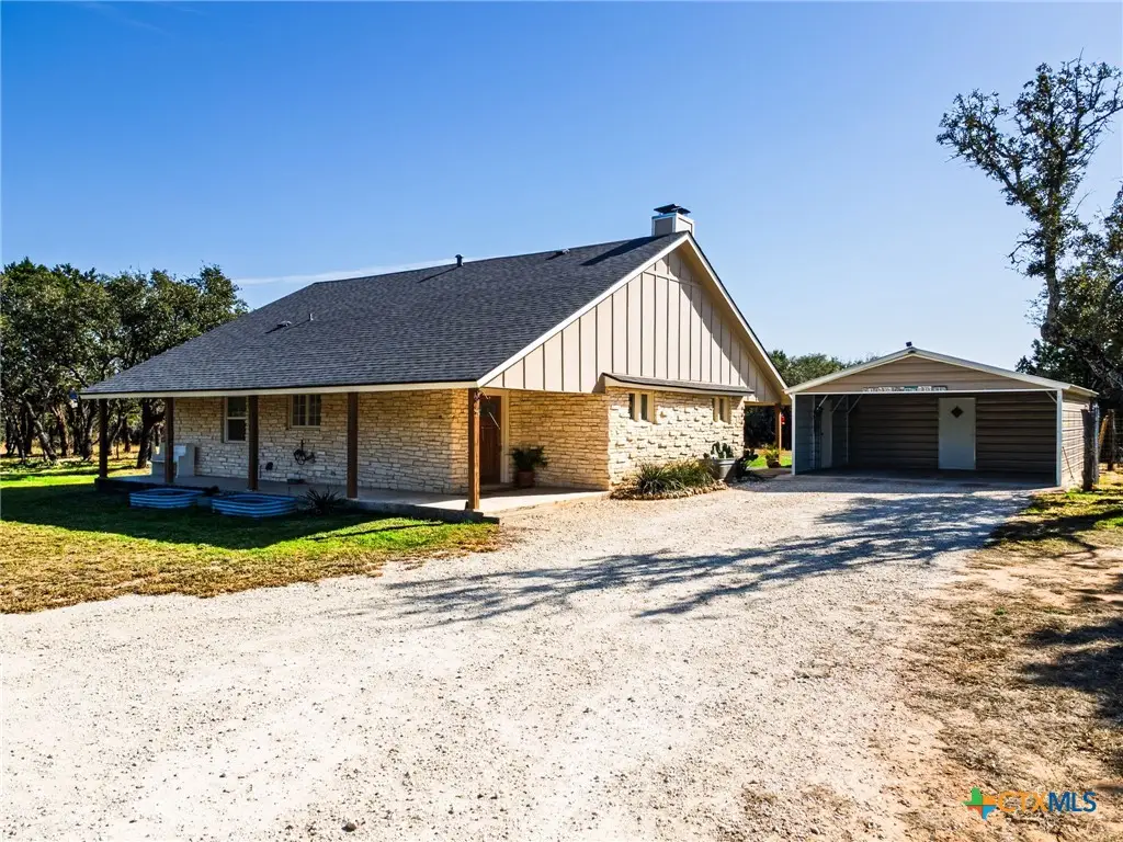 2742 County Road 111, Lampasas, TX 76550 - Image #1
