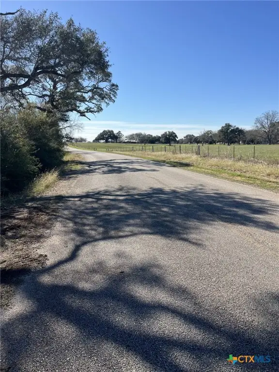 164 County Road 187, Hallettsville, TX 77964 - Image #3