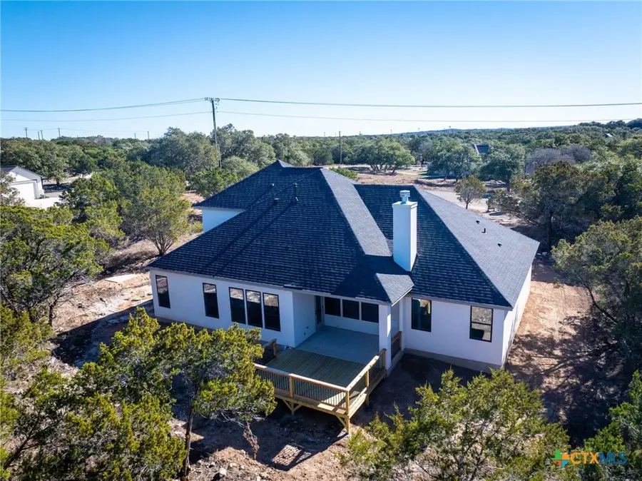 742 Rayner Ranch Boulevard, Spring Branch, TX 78070 - Image #2