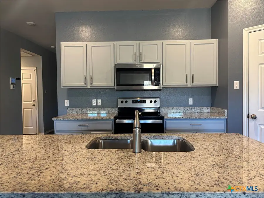 7001 Guadalupe Road, China Spring, TX 76633 - Image #3