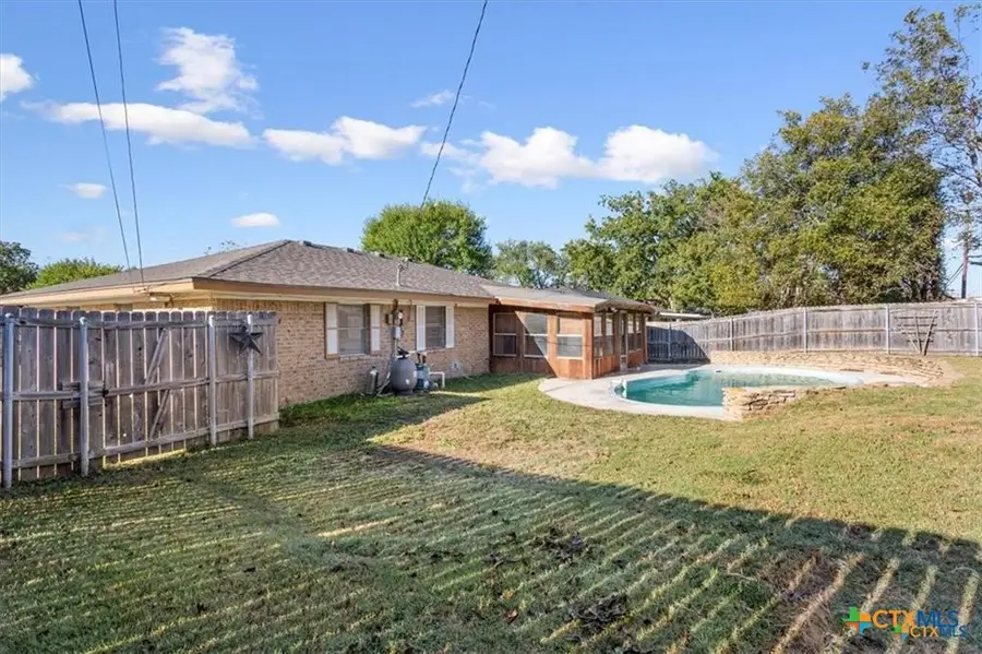 907 Willowbrook Street, Copperas Cove, TX 76522 - Image #3