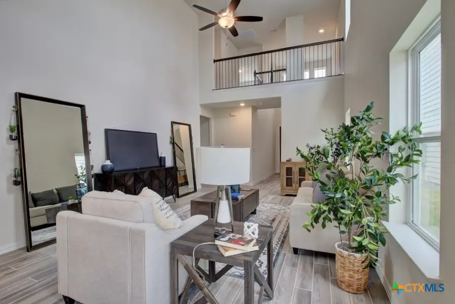 1243 Casetta Run, New Braunfels, TX 78130 - Image #2