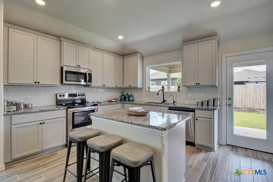 1243 Casetta Run, New Braunfels, TX 78130 - Image #3