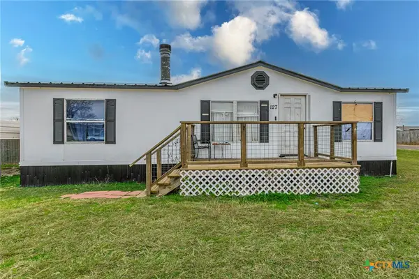 127 Hillside Drive, Troy, TX 76579