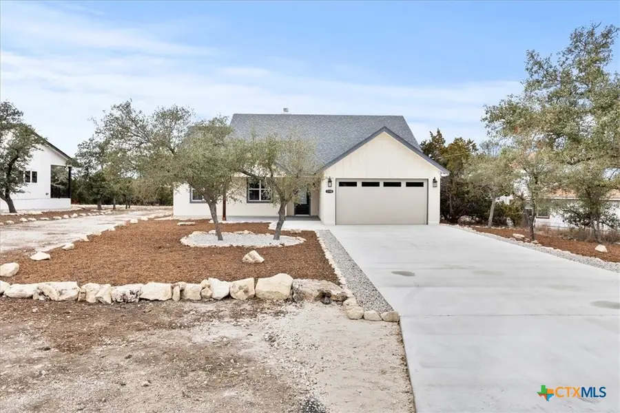 1190 Fernwood Road, Fischer, TX 78623 - Image #3