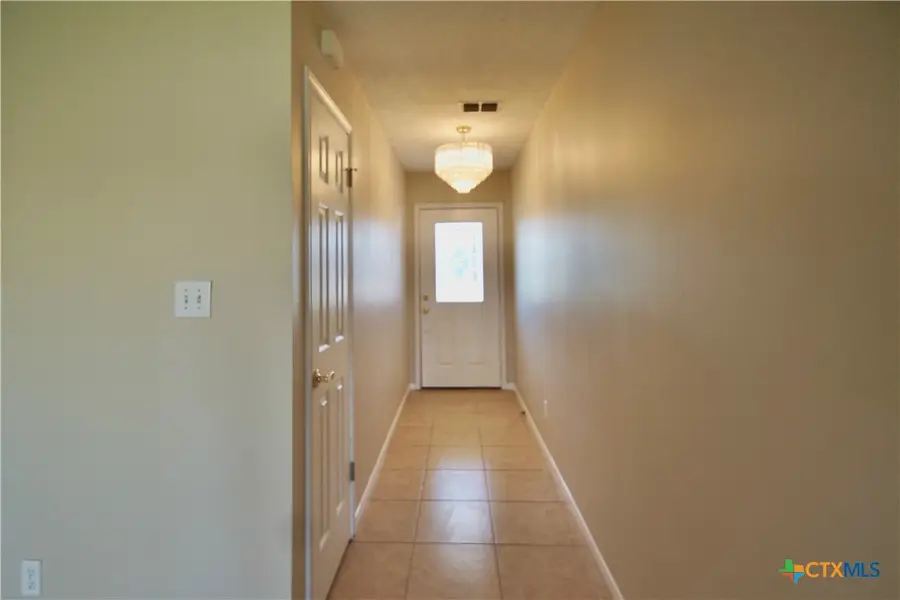 102 Owl Road, Victoria, TX 77905 - Image #2