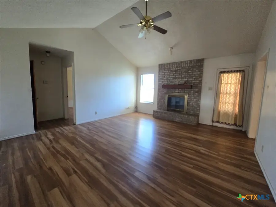 2702 Wildflower Drive, Killeen, TX 76549 - Image #3