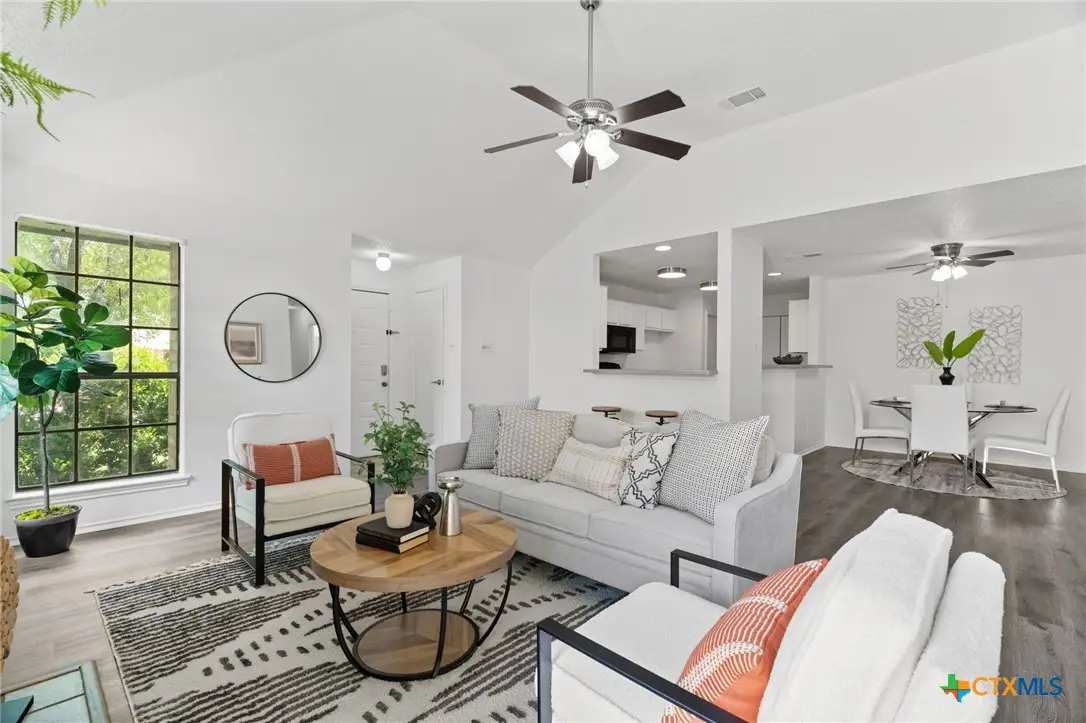 800 Saunders Drive, Round Rock, TX 78664 - Image #1