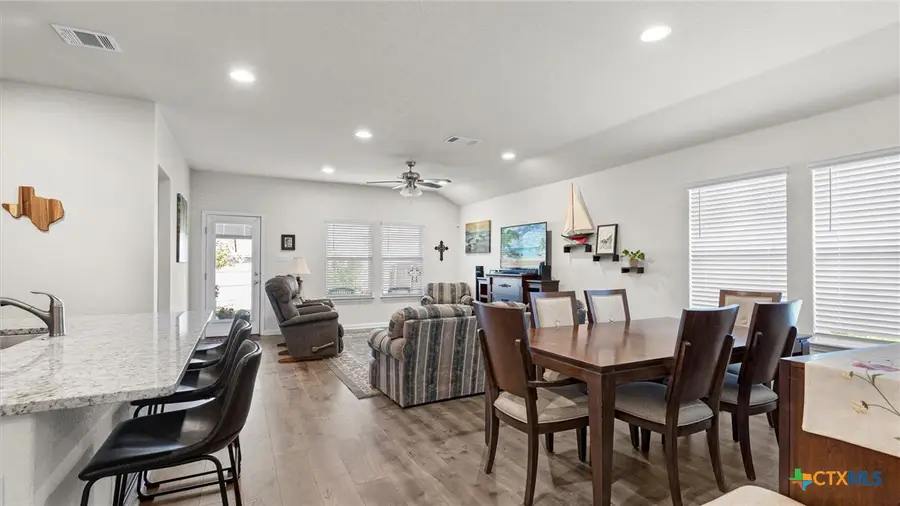 326 Northshore Trail, New Braunfels, TX 78130 - Image #2