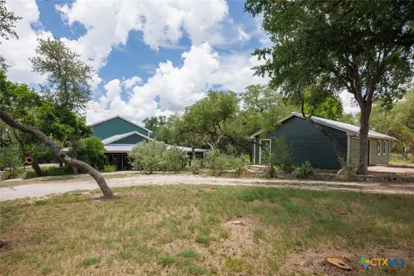 1100 Chapparal Drive, Wimberley, TX 78676
