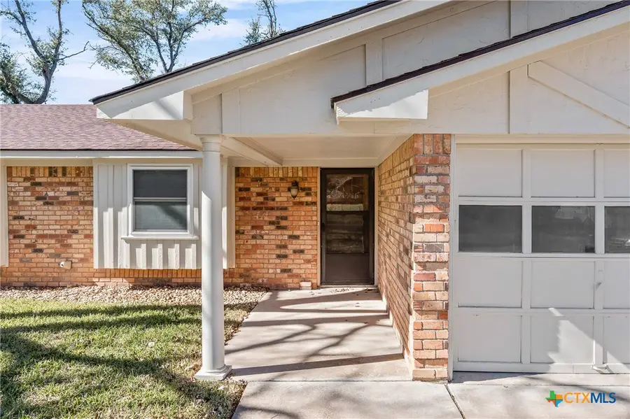 3702 Las Moras Drive, Temple, TX 76502 - Image #3
