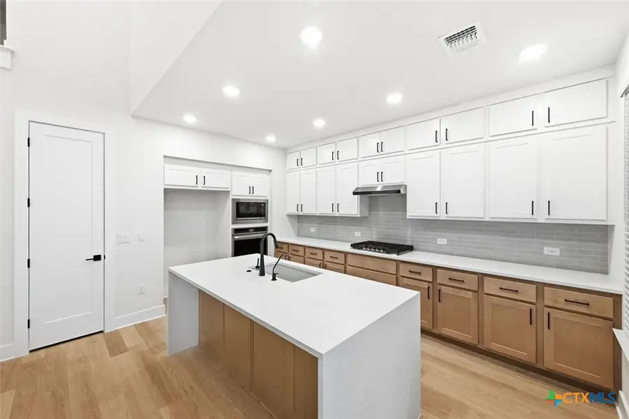 8700 Peristyle Drive, Austin, TX 78744 - Image #2