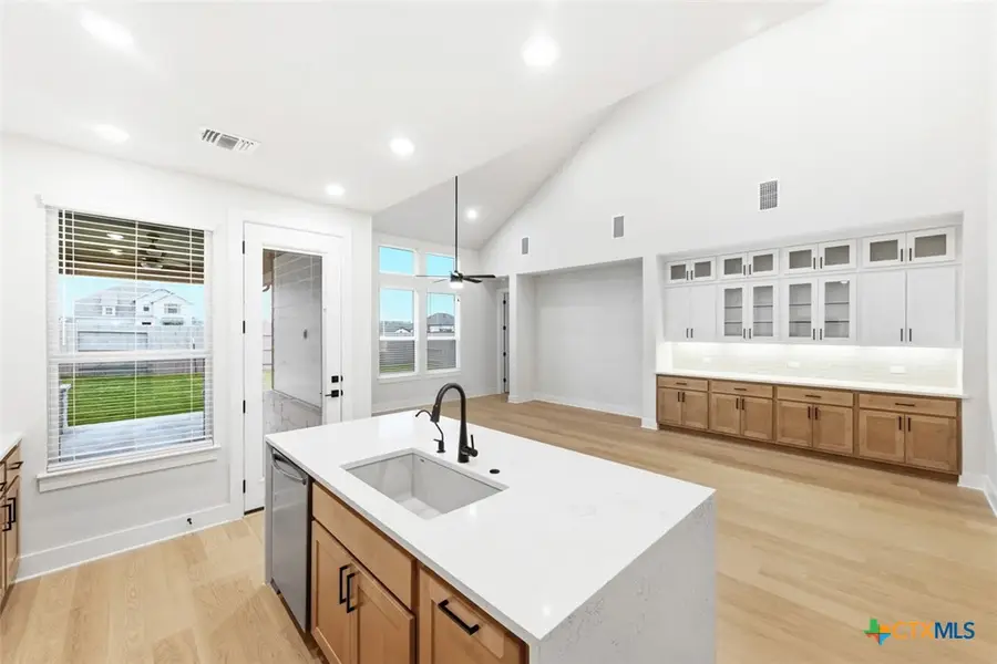 8700 Peristyle Drive, Austin, TX 78744 - Image #3