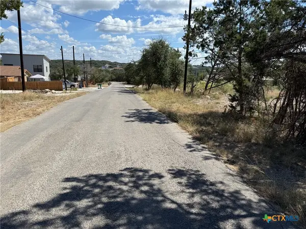 1874 Rhinestone, Canyon Lake, TX 78133