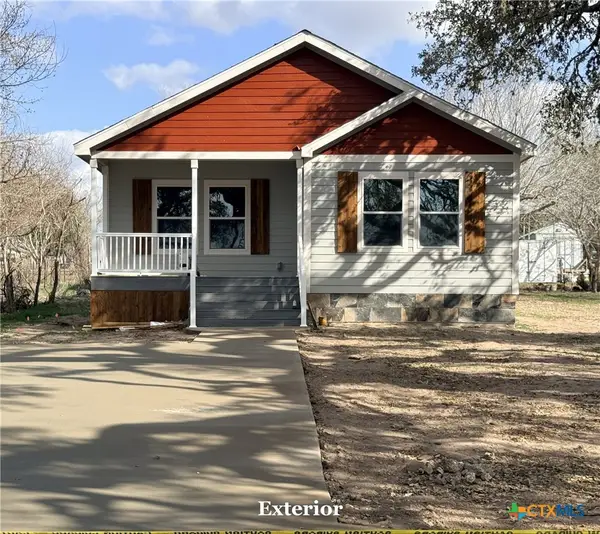 203 Villa Street, Cuero, TX 77954