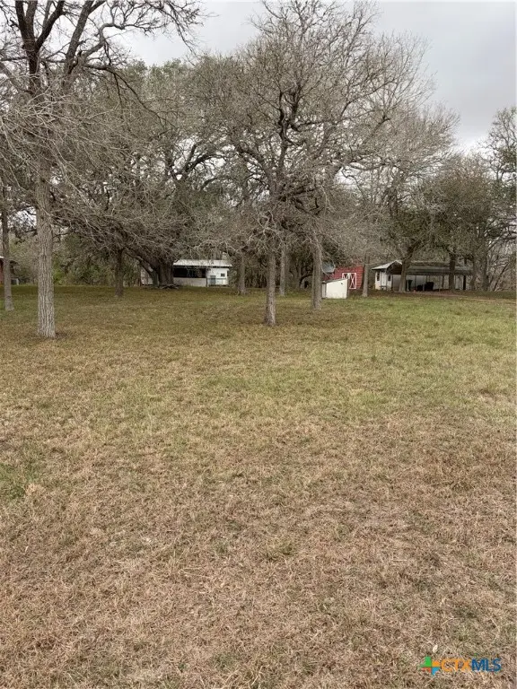 34 River Ridge Road, Cuero, TX 77954 - Image #1