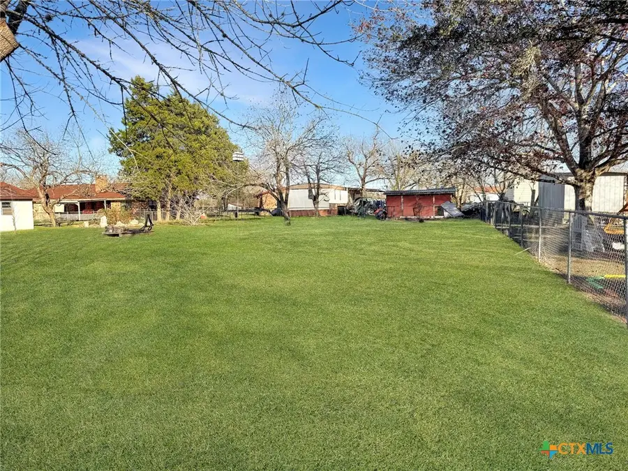 Lot on S. Pecan Street, Flatonia, TX 78941 - #2