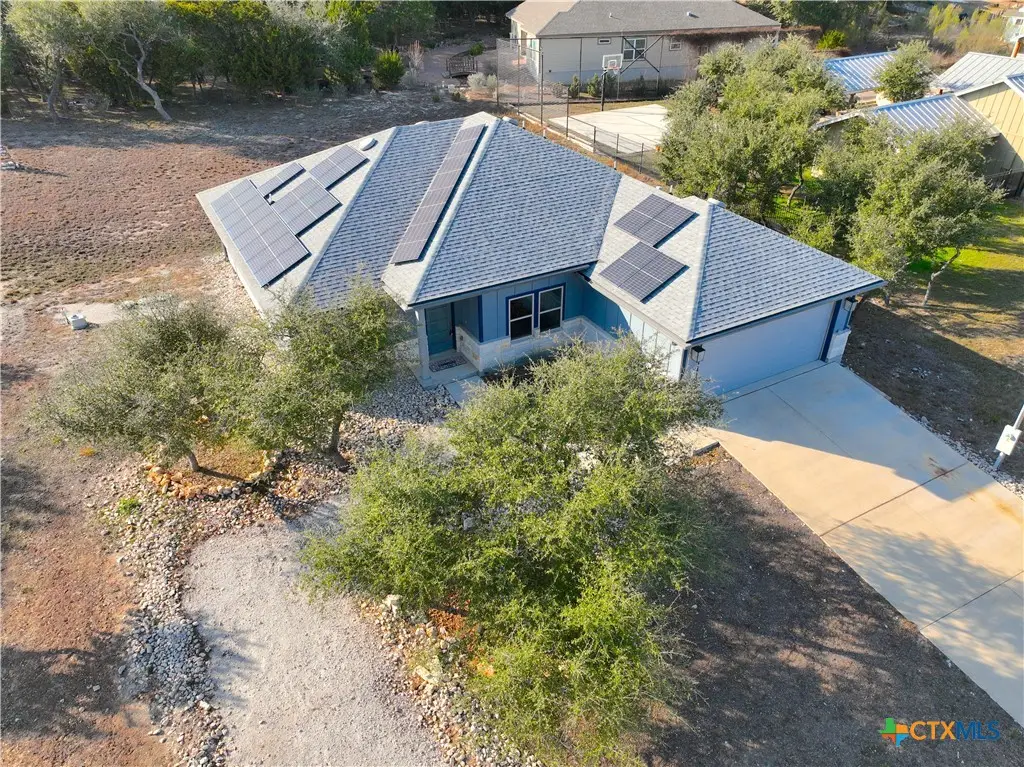 381 Monarch, Canyon Lake, TX 78133 - #1