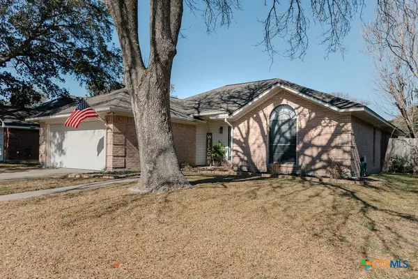 204 Spur Drive, Victoria, TX 77904